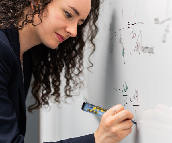 Dry-Safe Whiteboard Markers | 2.0-5.0mm Chisel Tip